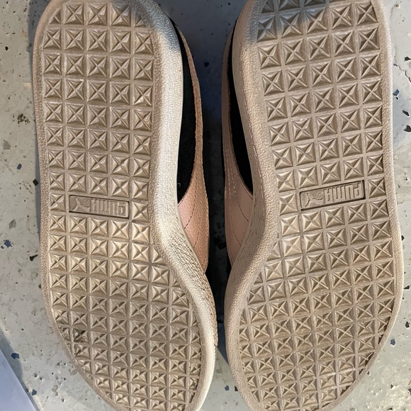 Puma His\u0026Hers Valentine sneaker - Picture 5 of 6